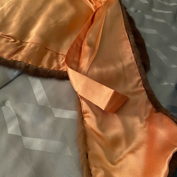 Mink Cape/Shawl Authentic - Picture 7 of 16